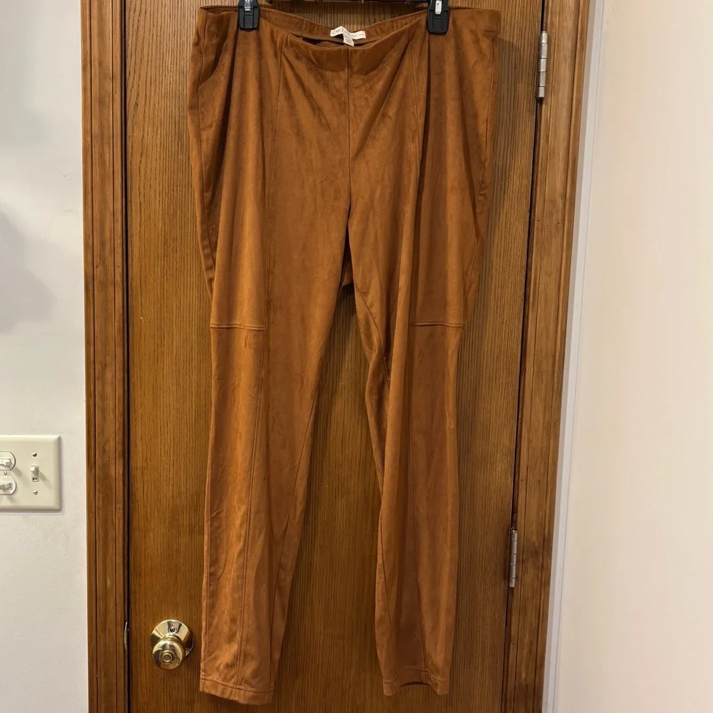 New Cato suede-like pant leggings, 18/20W - Picture 4 of 9
